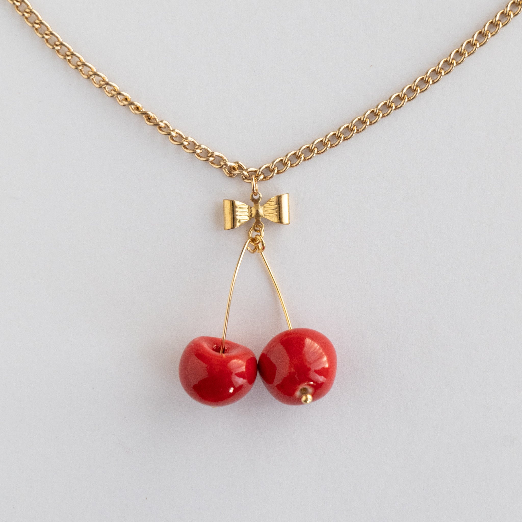 Porcelain pendant necklace clearance